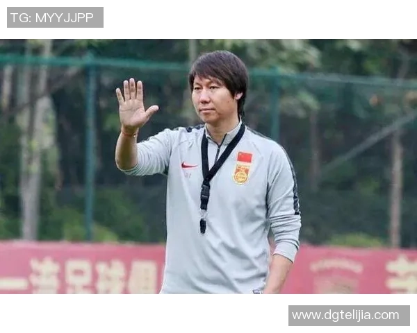 足球明星谢栩的成长历程与辉煌成就全解析